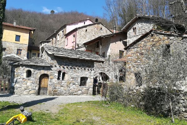 i-ricostruttori-nella-preghiera-accoglienza4